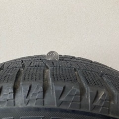スタッドレス　235/50R18  8.000円の画像