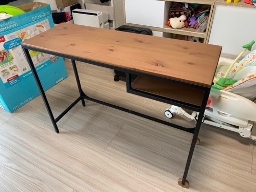 Ikea テーブル 2台 ラップトップテーブル
