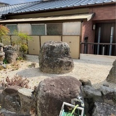 無料！！！庭石をご自身で持って行ける方差し上げます！！！