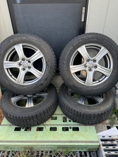 VELVA17インチホイール　スタッドレスタイヤセット