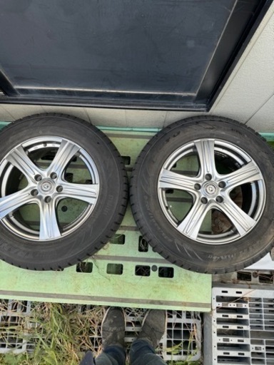 VELVA17インチホイール　スタッドレスタイヤセット