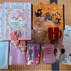 アルバム、マグカップ、ピアス などお譲りしますの画像