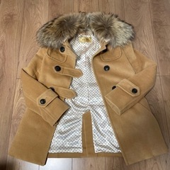 ROYALPARTYロイヤルパーティーファー付きコートの画像