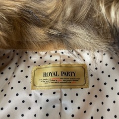 ROYALPARTYロイヤルパーティーファー付きコートの画像