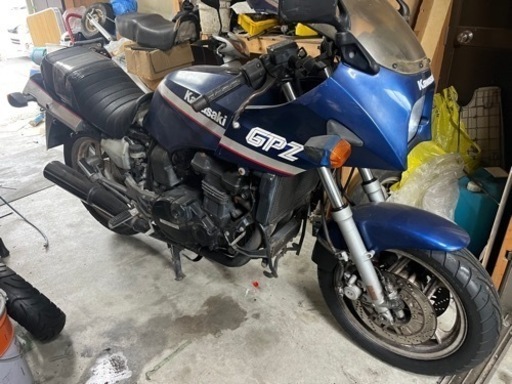 【カワサキ GPZ900 A5】カッコいい旧車ですね！トップガン！『価格相談可』