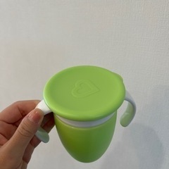 マンチキン ハンドル付きミラクルカップ/P MUNCHKIN コップタイプ 漏れにくい こぼれにくいの画像