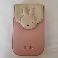 新品 ミッフィーclassyスマホショルダーバッグ