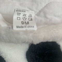 牛柄　ベビーおくるみ　ロンパースの画像