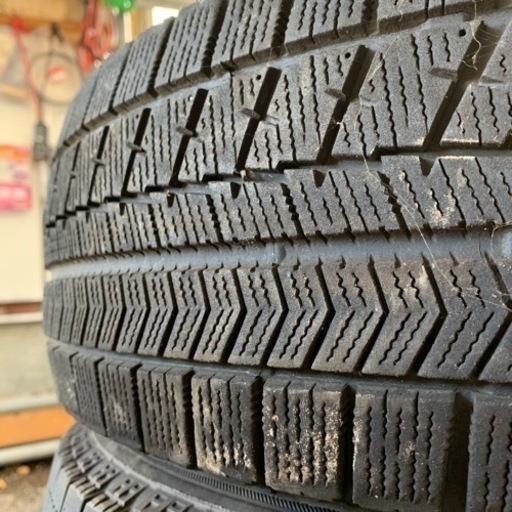 ブリヂストン185/65R15スタッドレス4本