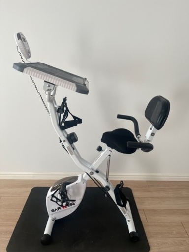 お譲り先が決まりました！【2023年式の超美品！80%OFFでお譲り致します】しながらバイク フィットネスバイク テーブル付 スピンバイク ルームバイク エアロ バイクビクス 高齢者 筋トレ ダイエット器具 健康器具 有酸素運動  家庭用 静音 折り畳み 連続使用 120分 マシン 室内
