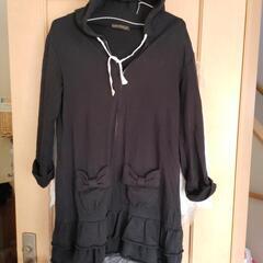 パーカー春夏物？！