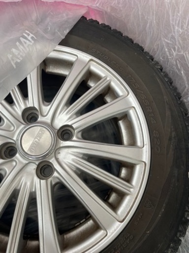 4本セット175/65R14 820 スタッドレスタイヤ　ホイール付き　