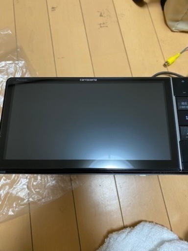 【売れました】カーナビ　カロッツェリア　Pioneer AVIC-RW811-D