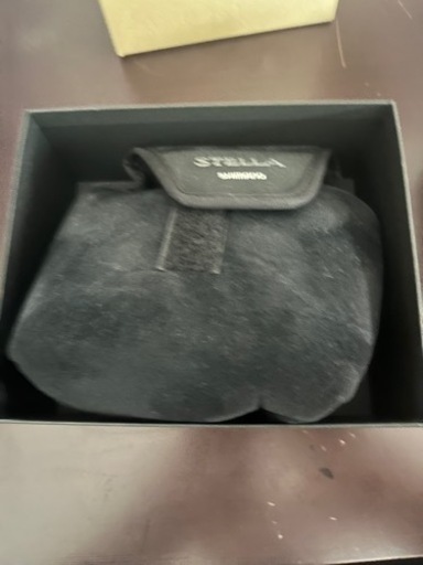 シマノ　22ステラ4000XG 新品　未使用　青シール
