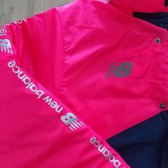 新品 ！！New Balance ★子供ベンチコートの画像