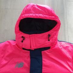新品 ！！New Balance ★子供ベンチコートの画像