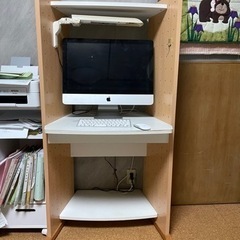 パソコンラック差し上げます