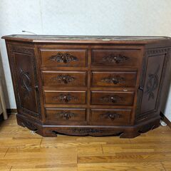 テレビ台　幅140㎝