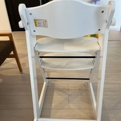 ベビーチェアーの画像
