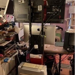 【美品】テレビ壁掛けスタンド WALL【中古】