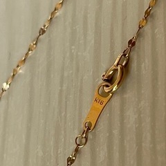 K18 ネックレス スクリューチェーン 刻印ありの画像
