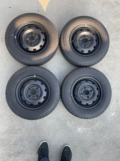 145R12 6PR タイヤホイール　4本　ダイハツ純正ホイール付き