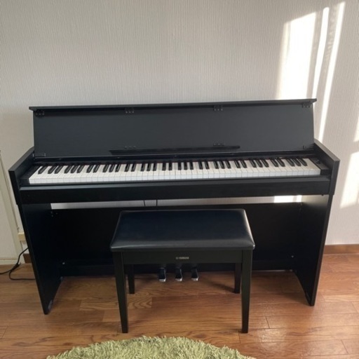 YAMAHA 電子ピアノ