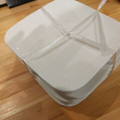 【無料】プレート　四角い　白　中古品　6枚