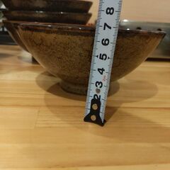 【無料】少し大きめのライスボウル 茶碗 中古品 緑6個 黑4個の画像