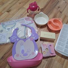 新品と中古　離乳食グッズ　