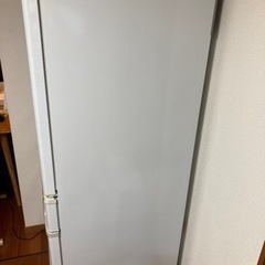 【12/9,10お引取り限定】SHARP 冷蔵庫　465リットル　SJ-XF47Wの画像