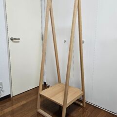 【値下げ】無印良品 木製ハンガーラックの画像