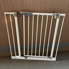 ベビーゲート トイザらスの画像