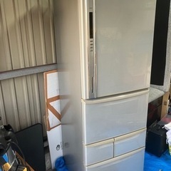 Toshiba 428 L 冷蔵庫
