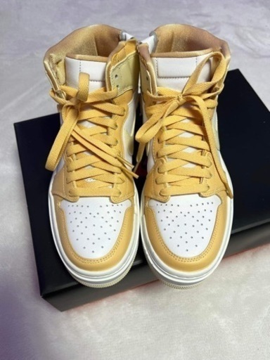 スニーカー WMNS AIR JORDAN 1 ELEVATE HIGH DN3253 200