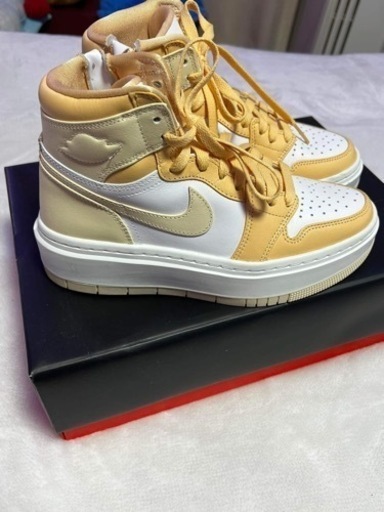 靴/バッグ WMNS AIR JORDAN 1 ELEVATE HIGH DN3253 200