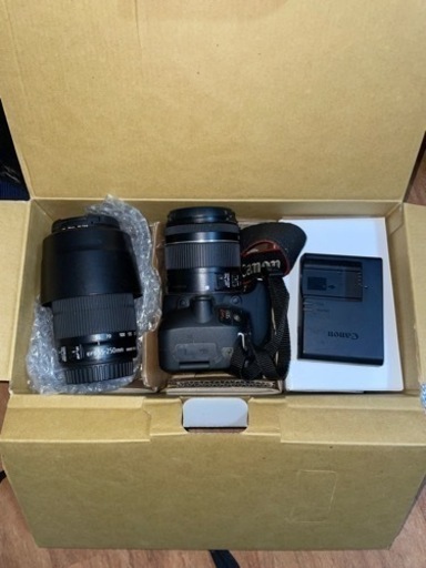 Canon EOS Kiss x9 ダブルズームキット　ジャンク?