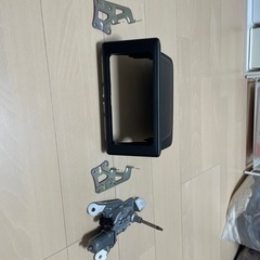 トヨタ　raizeナビフレーム