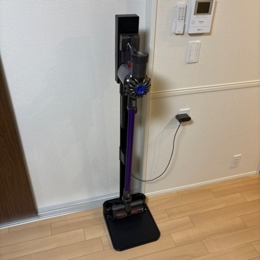 【取引先決定済】ダイソン　掃除機　アタッチメント　スタンド付き