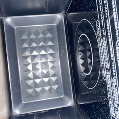 中古 [山善] スチームオーブンレンジ 25L フラットタイプ 自動メニュー搭載 角皿付き ブラック の画像