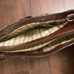Lagashaビジネスバッグの画像