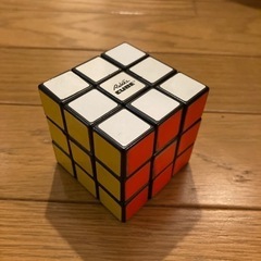 ルービックキューブ　本物