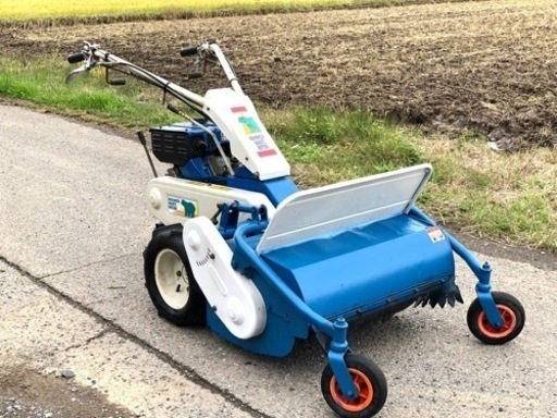 オーレック ハンマーナイフローター 草刈機モアー HR661A カワサキFE250 8.2馬力　OHVガソリンエンジン ( 刃新品) 引き取り限定出品