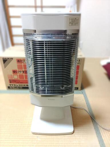 ダイキン　遠赤外線暖房機