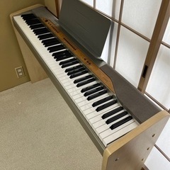 CASIO電子ピアノPrivia PX-110