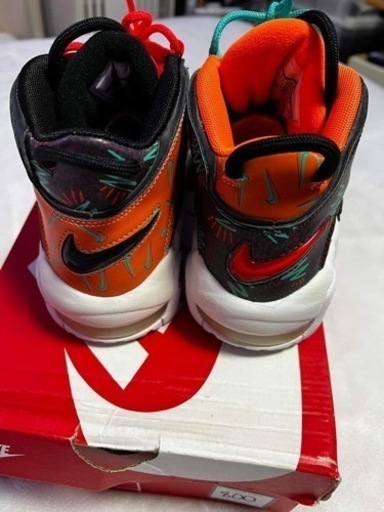 NIKE AIR MORE UPTEMPO GS 800