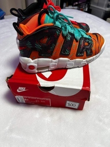 NIKE AIR MORE UPTEMPO GS 800