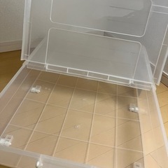 (売り切れ)ベット下収納　クリアケースの画像