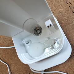 ［中古品］モダンデコのタワー型の加湿器の画像