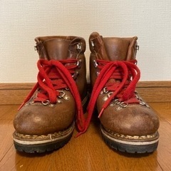 レディース登山靴　登山ブーツ